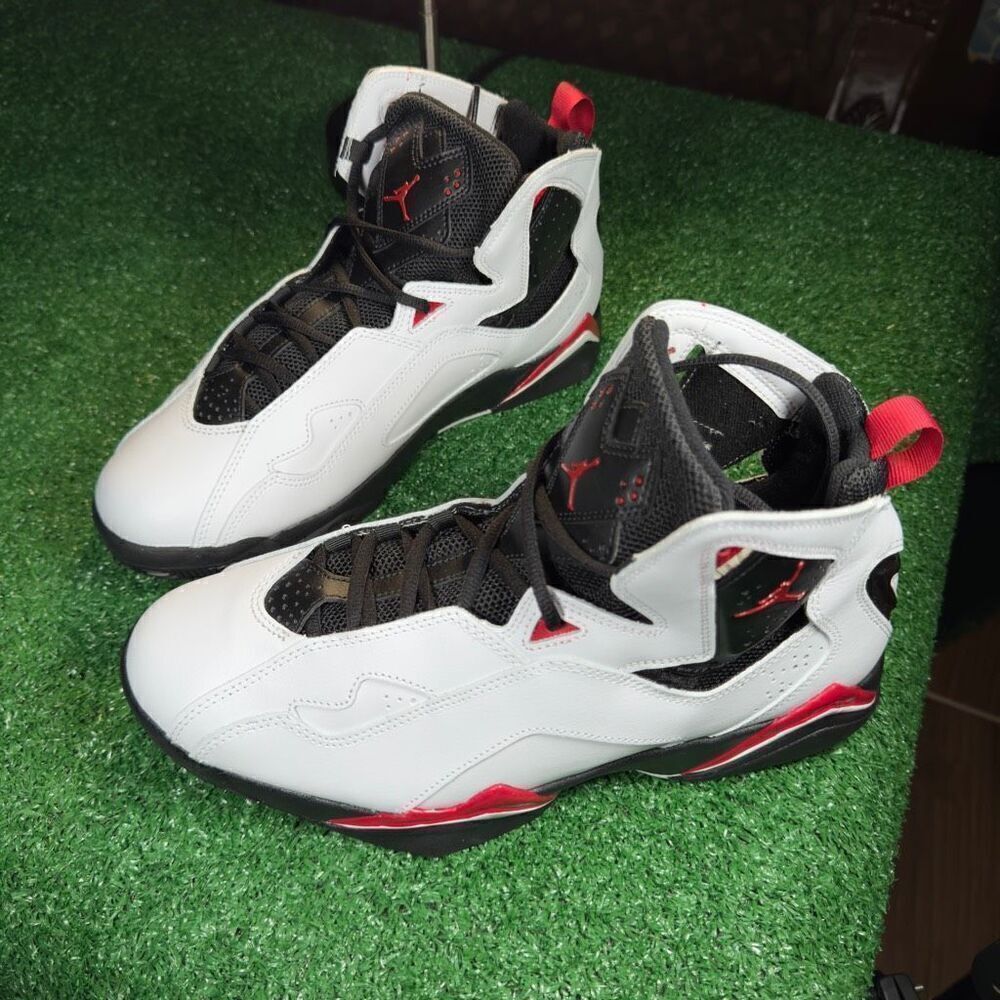AIR JORDAN TRUE FLIGHT - Men’s Basketball Shoes - SIZE 10
